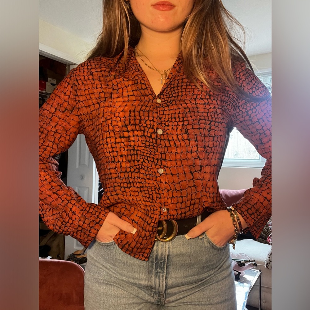 Le Caviar Bold Vintage Button-Up Top - Crocodile Print - Picture 1 of 3